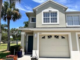 812 Handsome Cab Ln in Melbourne, FL - Building Photo