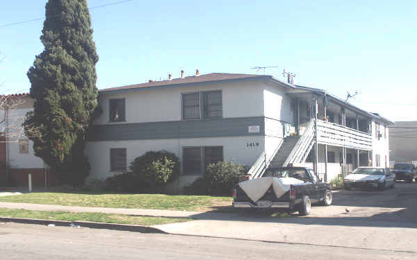 1419 S Sycamore St in Santa Ana, CA - Foto de edificio