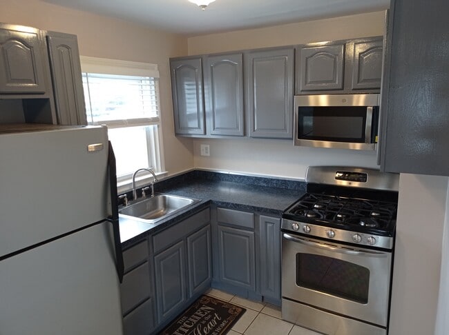 property at 1911 Goodnaw St