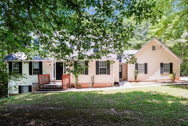 property at 80 Fieldstone Ln