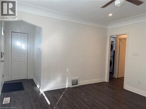 85 E 11th St in Hamilton, ON - Building Photo - Building Photo