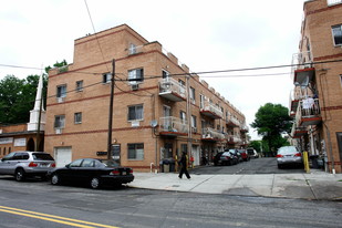 13633 35th Ave Apartments