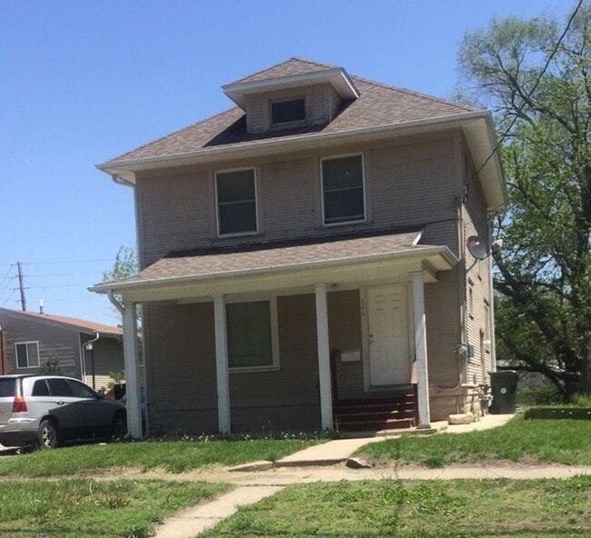 property at 846 Logan Ave