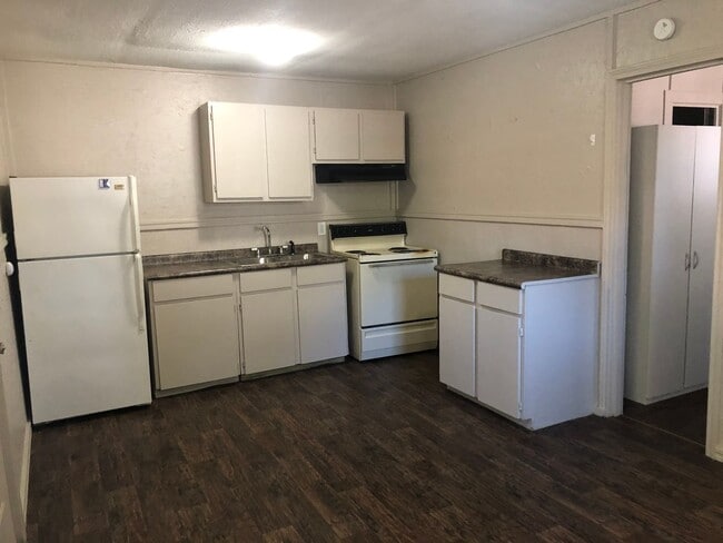 property at 12547 Chapman Rd