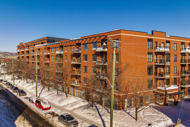 5610 Briand Rue in Montréal, QC - Building Photo - Building Photo