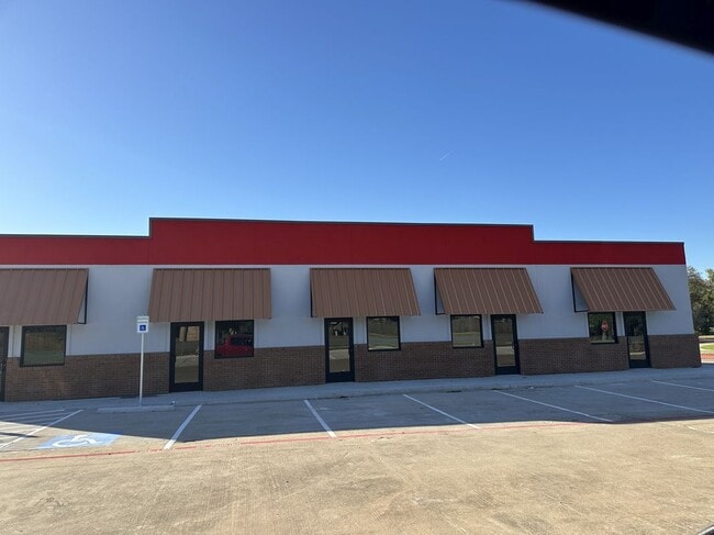 678 FM 120 in Pottsboro, TX - Foto de edificio - Building Photo