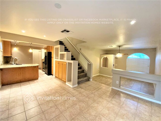 35 Fox Trace Ct in Henderson, NV - Building Photo - Building Photo