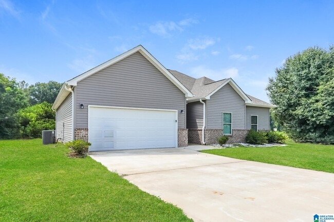 135 Wolf Ln in Parrish, AL - Building Photo - Building Photo