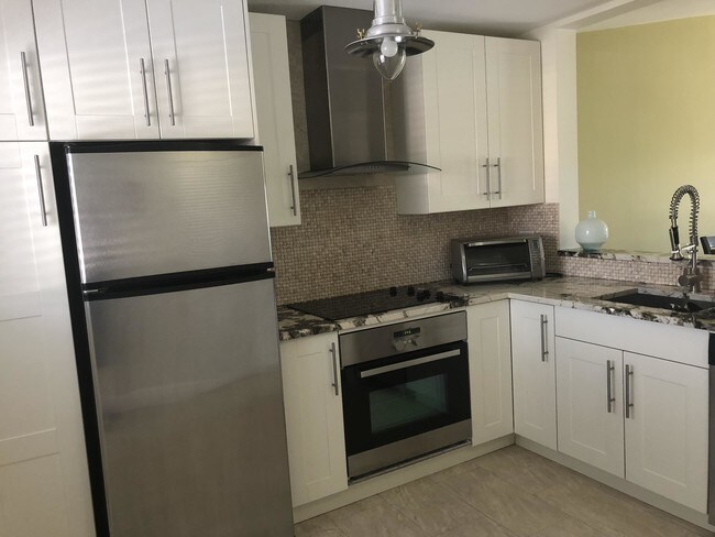9431 Boca Cove Cir-Unit -1014 in Boca Raton, FL - Building Photo - Building Photo