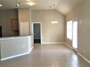 28702 Hidden W Lk in Magnolia, TX - Building Photo - Building Photo