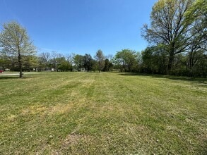 216 Blue Well Rd in Lebanon, TN - Building Photo - Building Photo