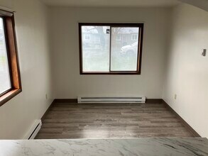 1032 Lowry St in Moses Lake, WA - Building Photo - Building Photo