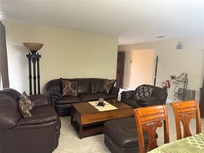 725 Bristol Forest Way in Orlando, FL - Building Photo - Building Photo