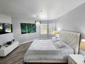 7340 Westpointe Blvd, Unit 1223 in Orlando, FL - Foto de edificio - Building Photo
