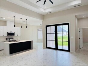 1020 W Solaris Ln in Edinburg, TX - Building Photo - Building Photo