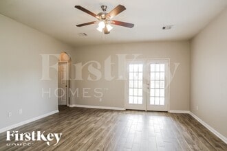 5623 That Way, Unit 1903 up W Jackson in Houston, TX - Building Photo - Building Photo