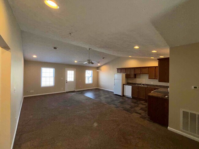 400 Mulberry 519-521 Park-Unit -519 North Park (North) in Goreville, IL - Foto de edificio - Building Photo