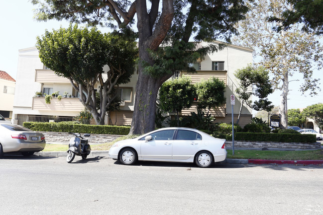 10510 Woodbine St in Los Angeles, CA - Building Photo - Building Photo