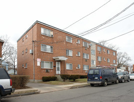 10-14 Plymouth St in Hartford, CT - Building Photo