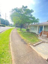 1680 Hill St NE in Conyers, GA - Building Photo - Building Photo