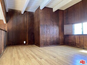 4400 Ocean Dr-Unit -1 in Manhattan Beach, CA - Foto de edificio - Building Photo