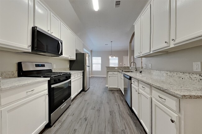 property at 2200 Jefferson Crossing Dr