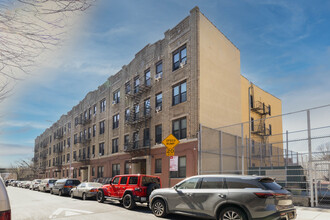 446 Alabama Ave in Brooklyn, NY - Building Photo - Building Photo