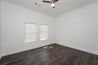 8811 Creek Run Rd in Fort Worth, TX - Building Photo - Building Photo