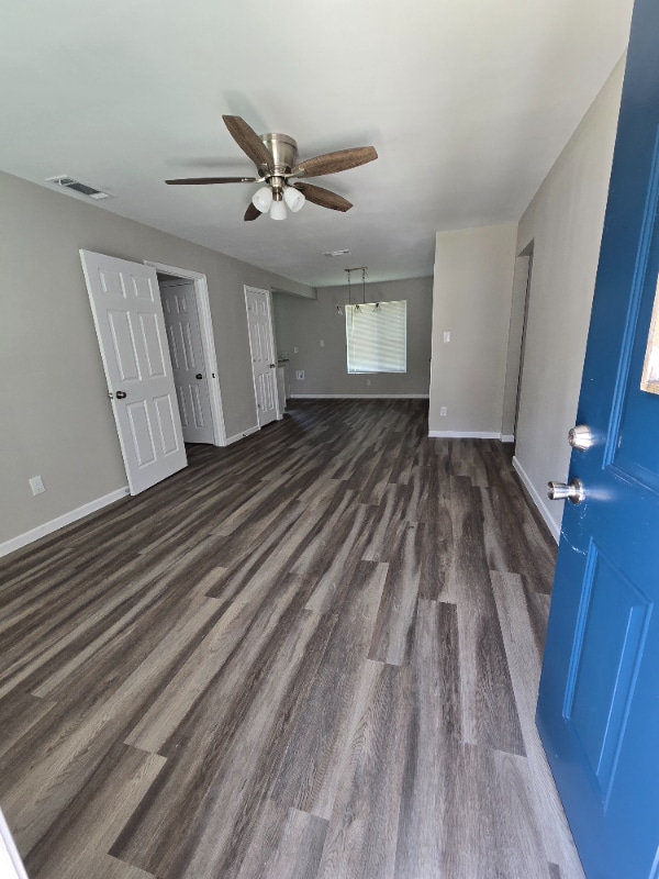 1214 Willow St in Grand Prairie, TX - Building Photo - Building Photo