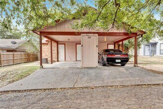 316 W William Cannon Dr, Unit A in Austin, TX - Building Photo - Building Photo