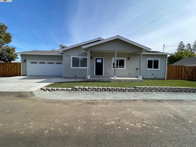 3500 Concord Blvd in Concord, CA - Building Photo - Building Photo