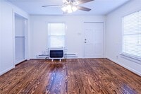 602.5 Fairbanks St photo'