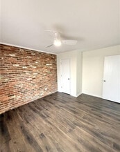 372 S Cherry St, Unit 372 South Cherry Street B in Kernersville, NC - Foto de edificio - Building Photo