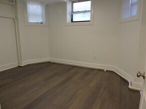 8 Prescott St, Unit 24 in Cambridge, MA - Building Photo - Building Photo