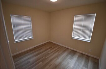 1212 N College St in McKinney, TX - Building Photo - Building Photo