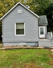 925 W Olive St in Decatur, IL - Building Photo - Building Photo