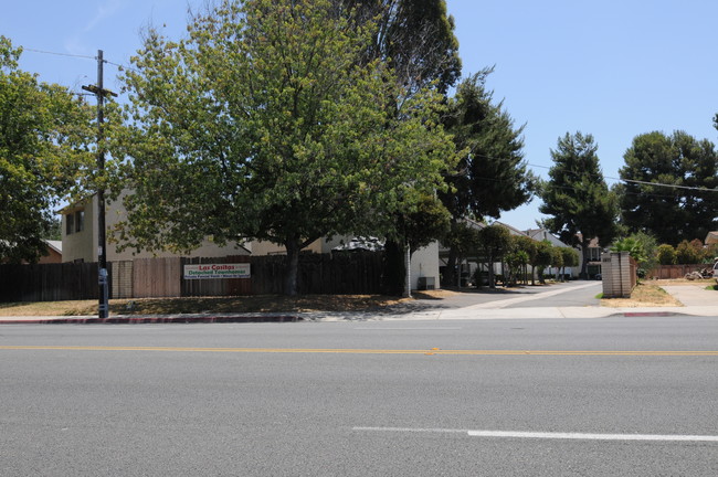 La Casitas Apartments in Escondido, CA - Building Photo - Building Photo