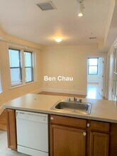 881 Massachusetts Ave, Unit 34B in Cambridge, MA - Foto de edificio - Building Photo