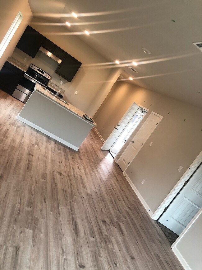 5682 Magnolia de Percy Dr in Carville, LA - Building Photo - Building Photo