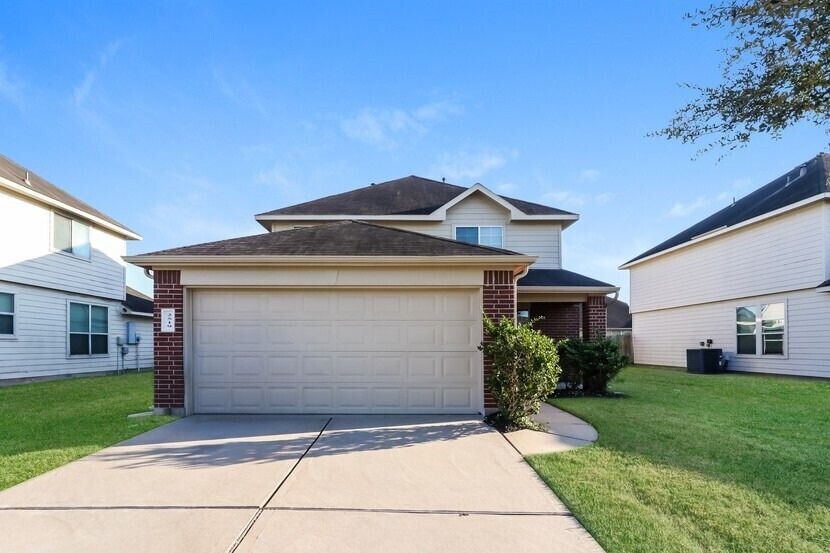 2519 Montecito Ln in Richmond, TX - Building Photo