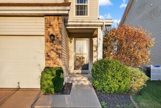 447 Spring Trce in O'Fallon, MO - Building Photo - Building Photo