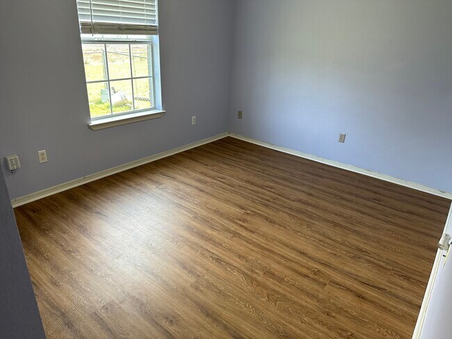 917 E Mimosa Pl in Rogers, AR - Foto de edificio - Building Photo