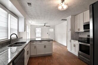 175 N Jane St in Louisville, KY - Building Photo - Building Photo