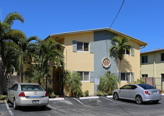 The Enclave in Wilton Manors, FL - Building Photo - Building Photo