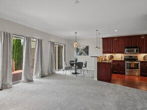 29721 Francesca Ln in Chesterfield, MI - Foto de edificio - Building Photo