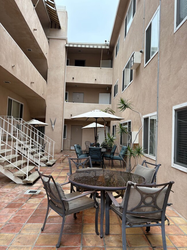 About 4315 Don Tomaso Dr