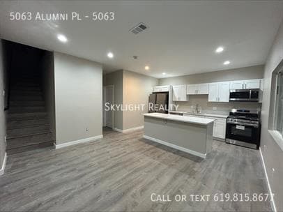 5063 Alumni Pl in San Diego, CA - Building Photo - Building Photo