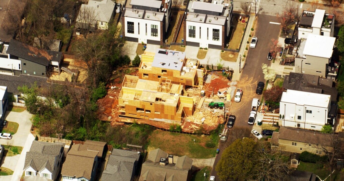 306 Fortune St NE in Atlanta, GA - Building Photo