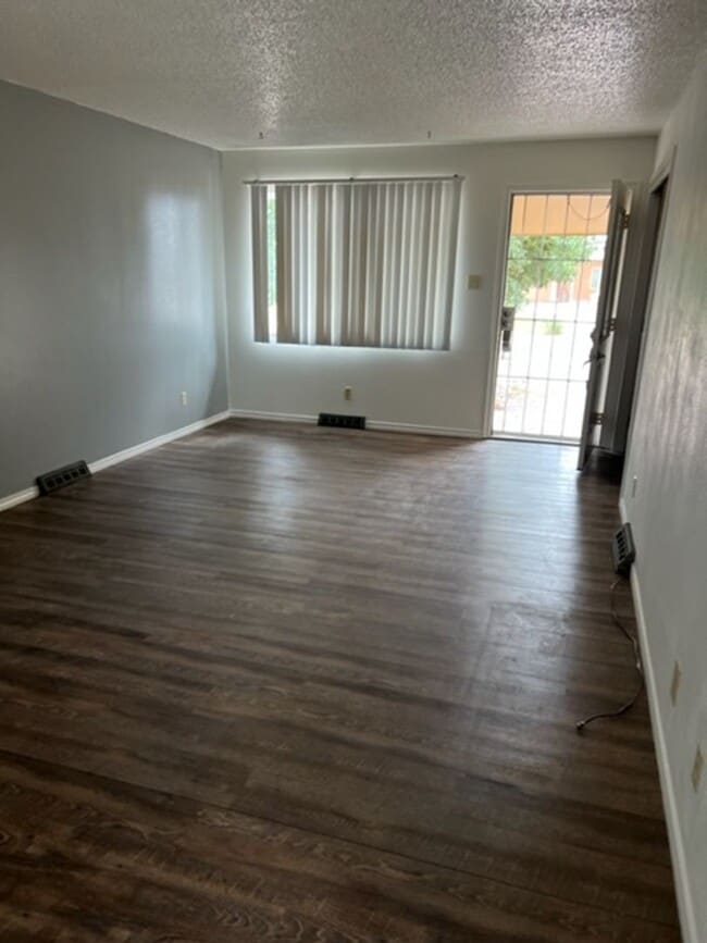 923 S Harmony Dr in Pueblo West, CO - Building Photo - Building Photo