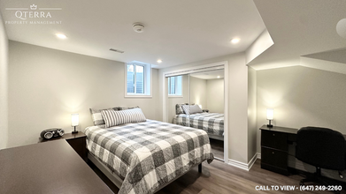 1803 Badgley Crt in Oshawa, ON - Building Photo - Building Photo